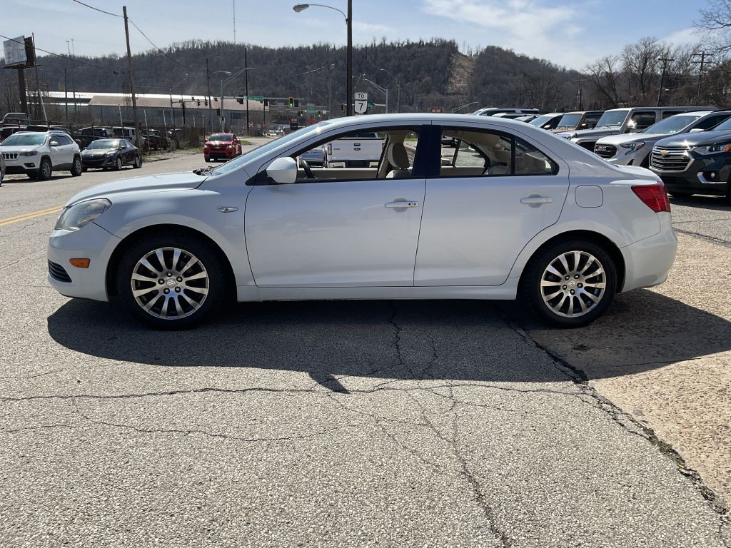 2013 Suzuki Kizashi Image 6