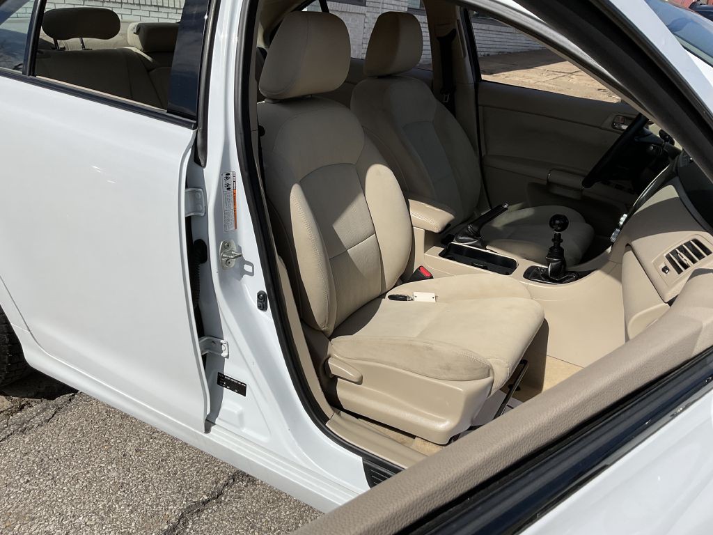 2013 Suzuki Kizashi Image 17