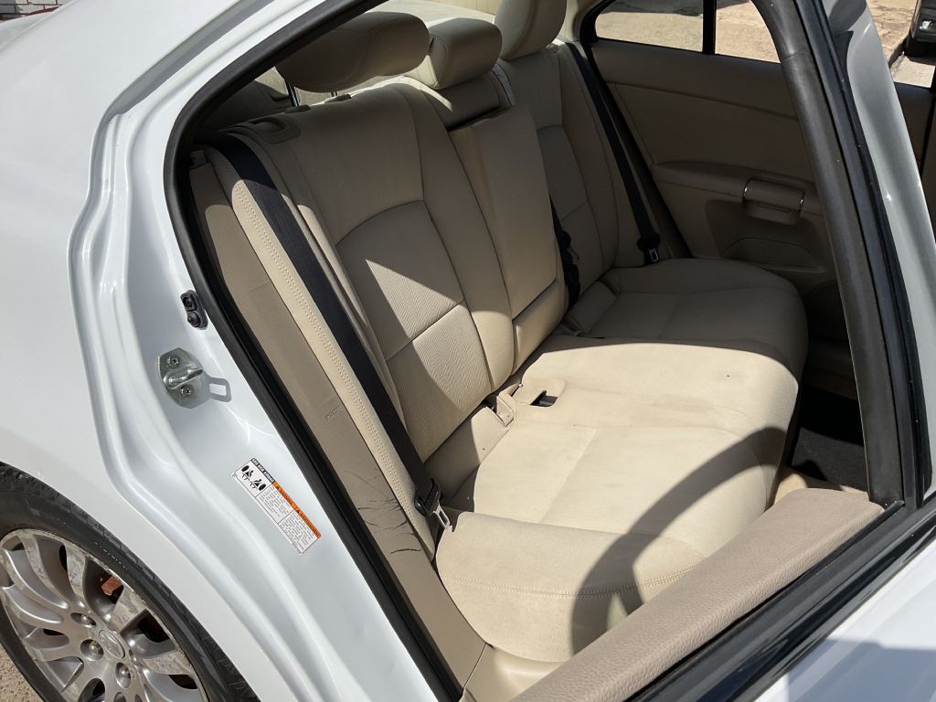 2013 Suzuki Kizashi Image 22