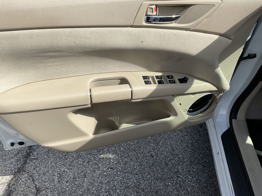 2013 Suzuki Kizashi Image 26