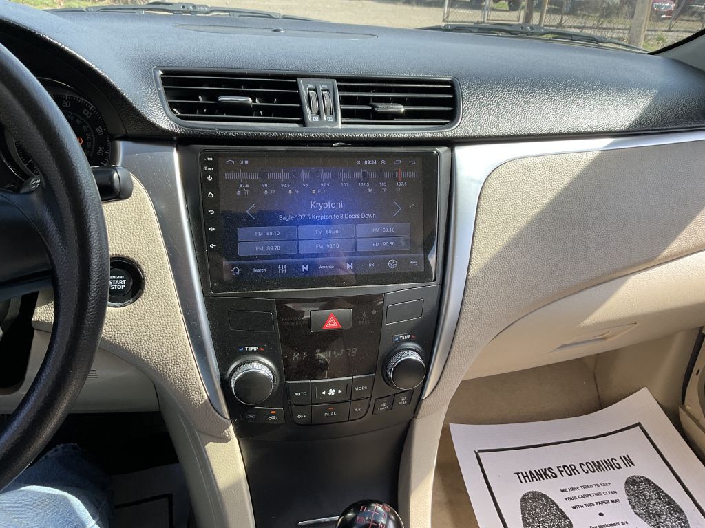 2013 Suzuki Kizashi Image 30