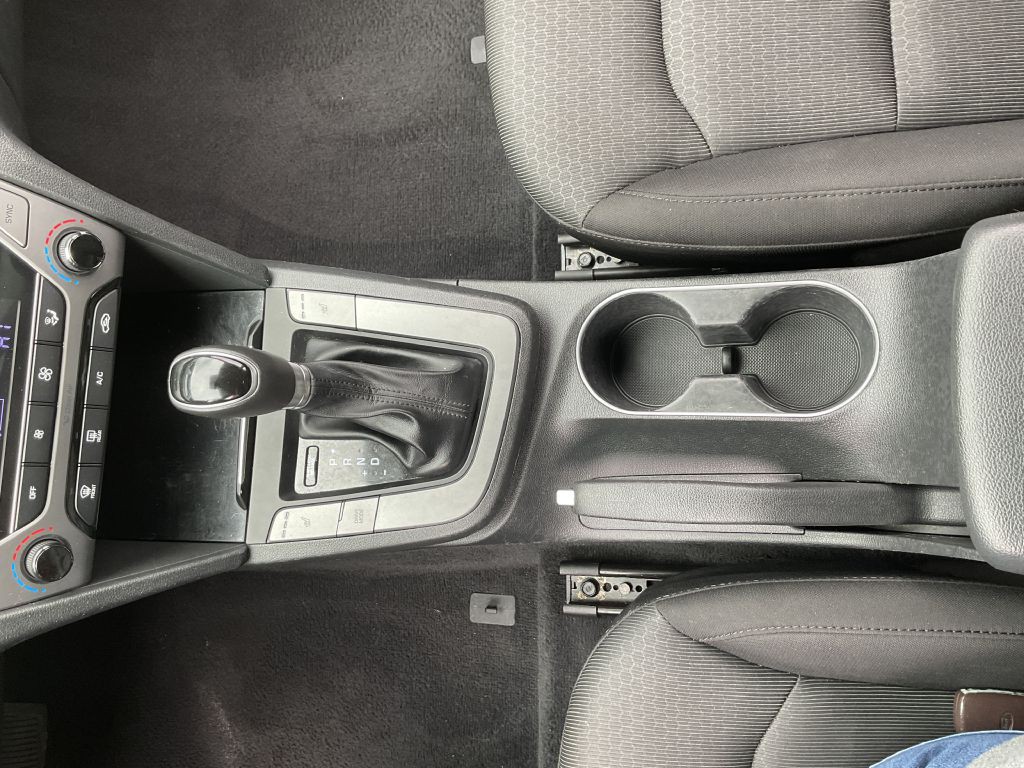 2018 Hyundai Elantra Image 25