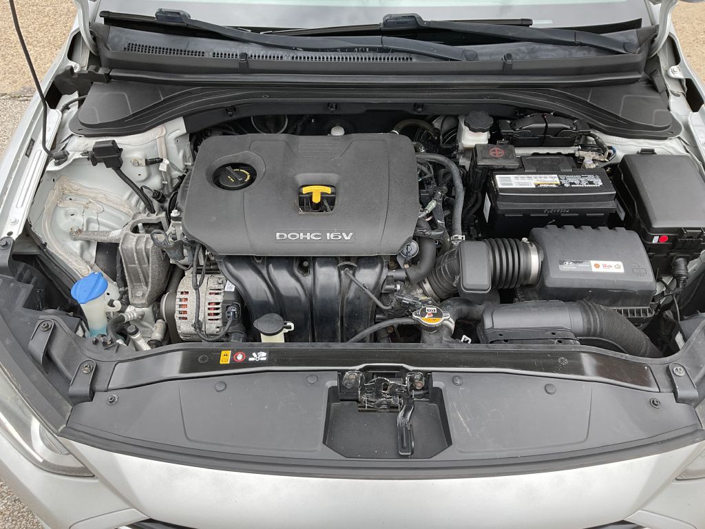 2018 Hyundai Elantra Image 27