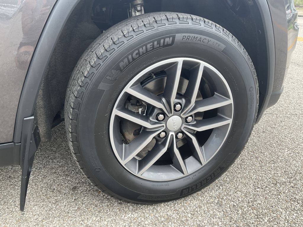 2018 Jeep Grand Cherokee Image 12
