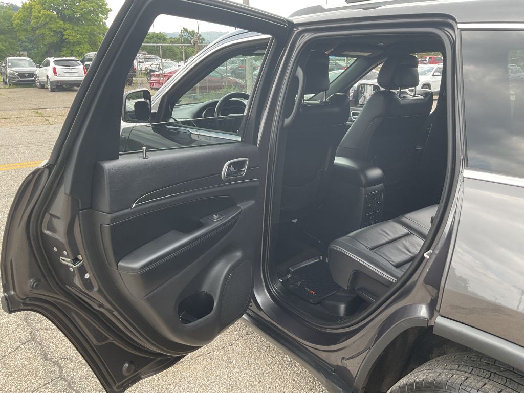 2018 Jeep Grand Cherokee Image 17