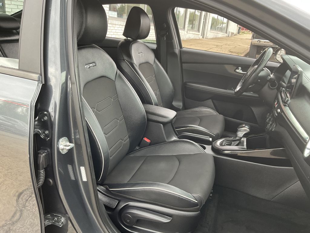 2020 Kia Forte Image 16