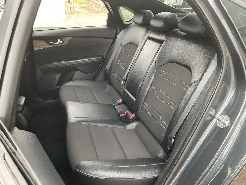 2020 Kia Forte Image 18