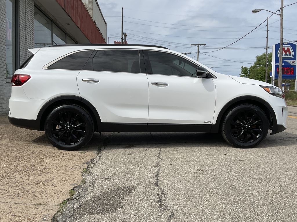 2020 Kia Sorento Image 2