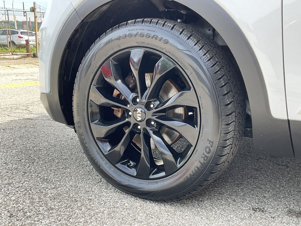 2020 Kia Sorento Image 9
