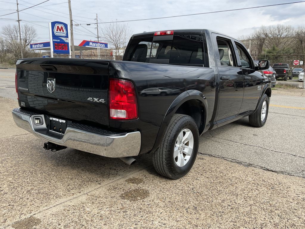 2016 RAM 1500 Image 3