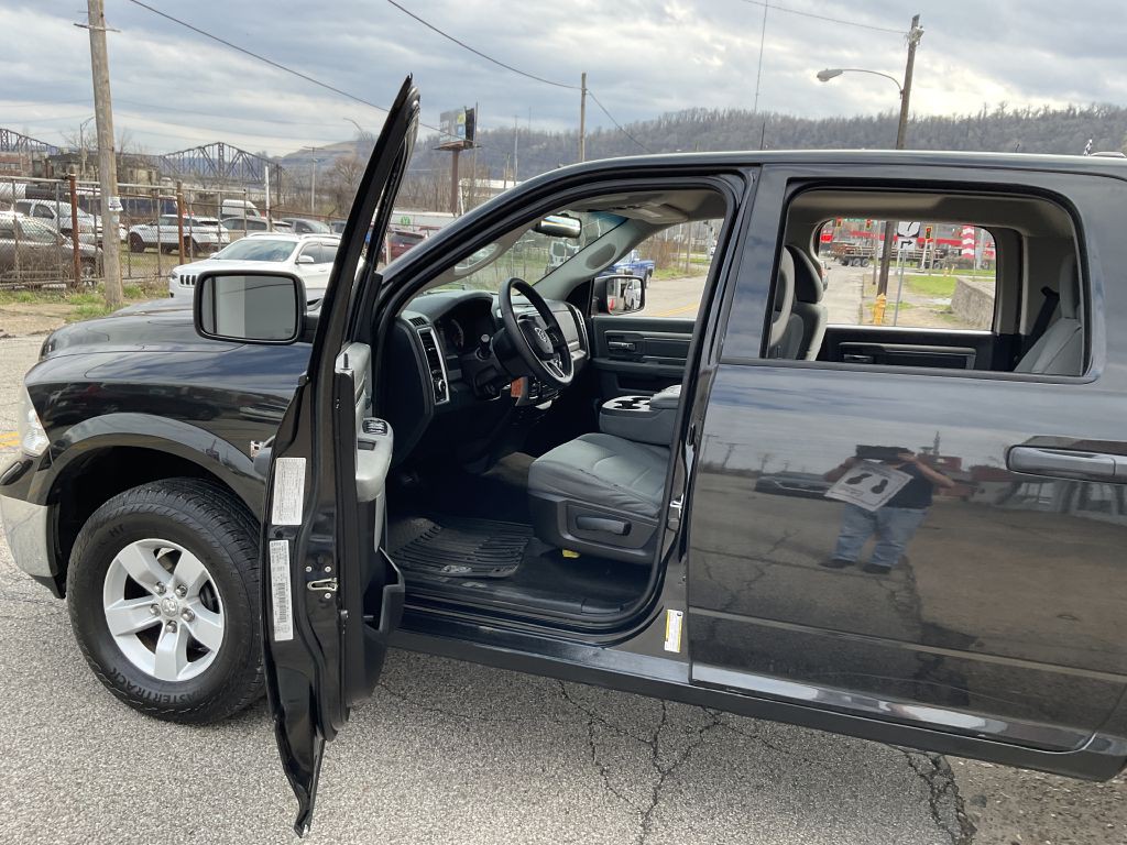 2016 RAM 1500 Image 13