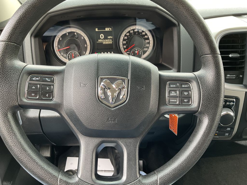 2016 RAM 1500 Image 32