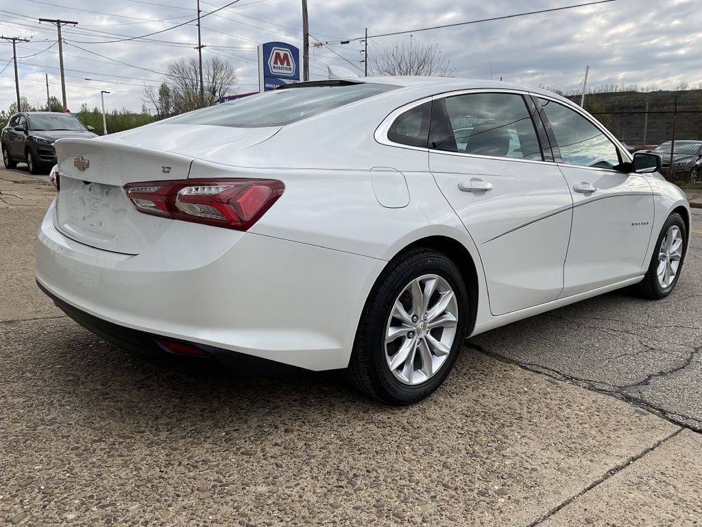 2019 Chevrolet Malibu Image 3