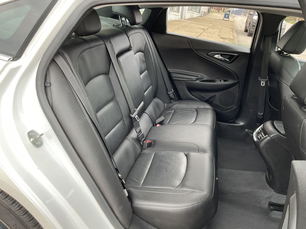 2019 Chevrolet Malibu Image 18