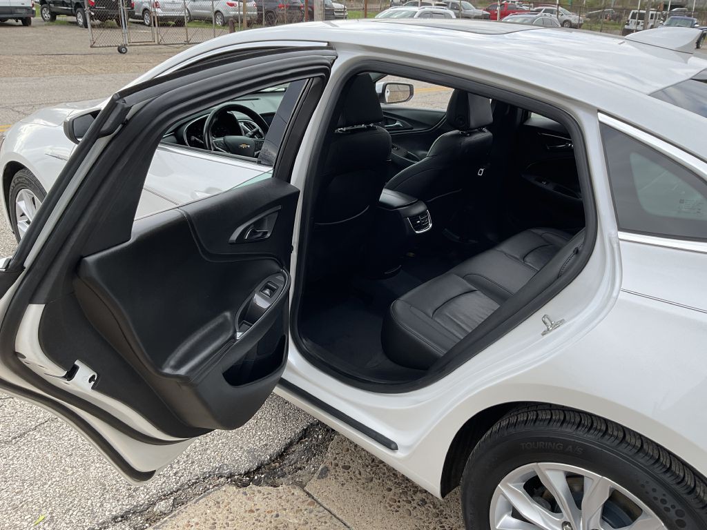 2019 Chevrolet Malibu Image 19
