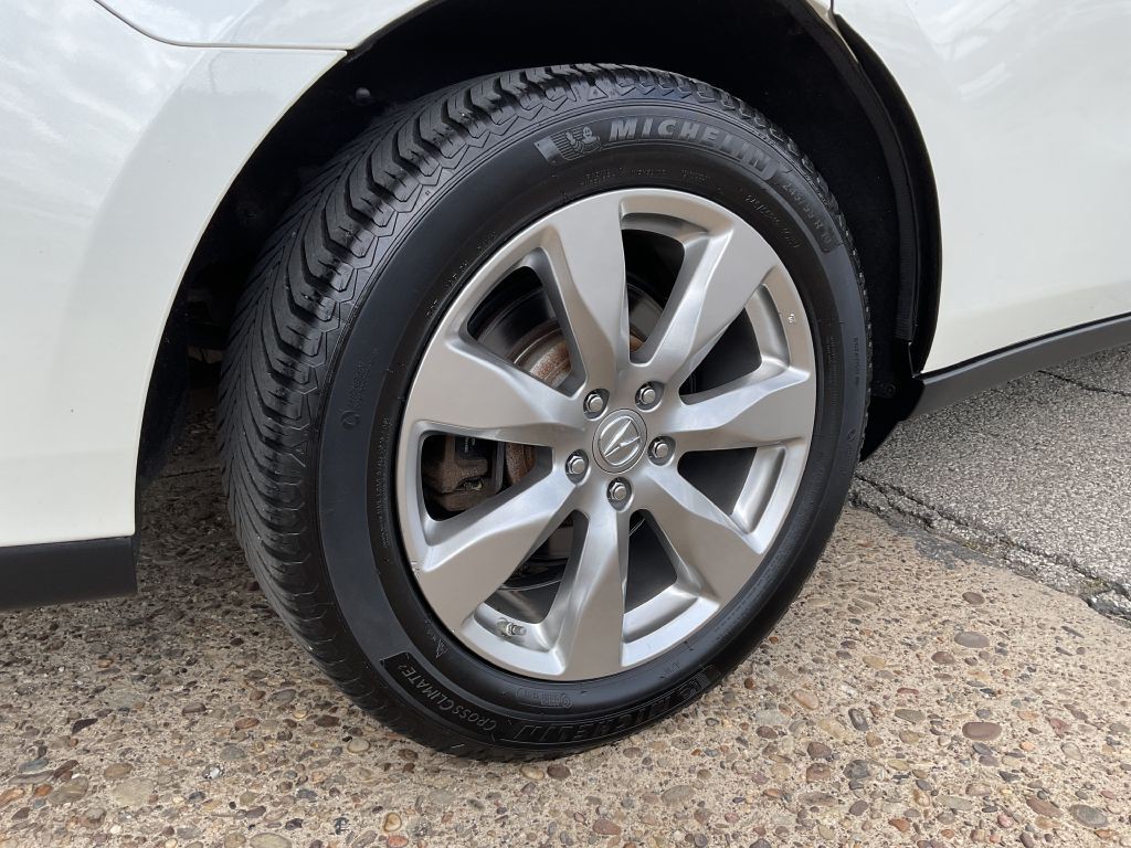2016 Acura MDX Image 11