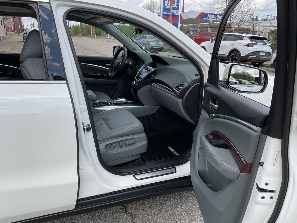 2016 Acura MDX Image 16
