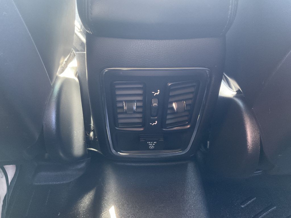 2012 Jeep Grand Cherokee Image 22