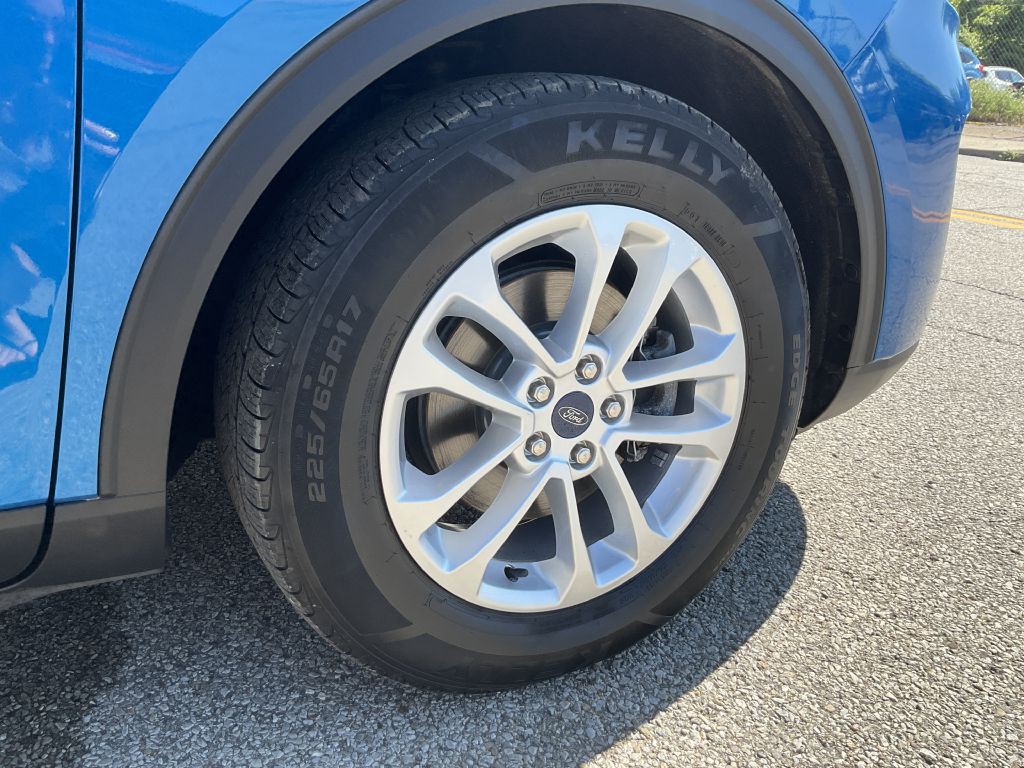 2020 Ford Escape Image 12