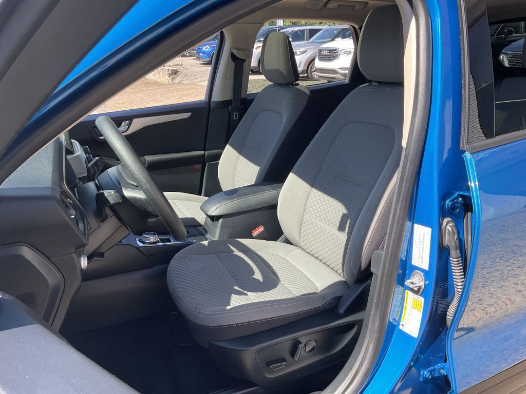 2020 Ford Escape Image 14