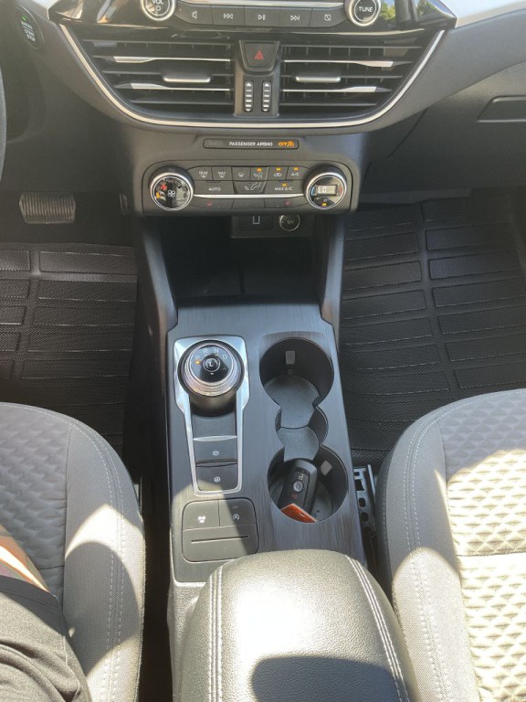 2020 Ford Escape Image 28