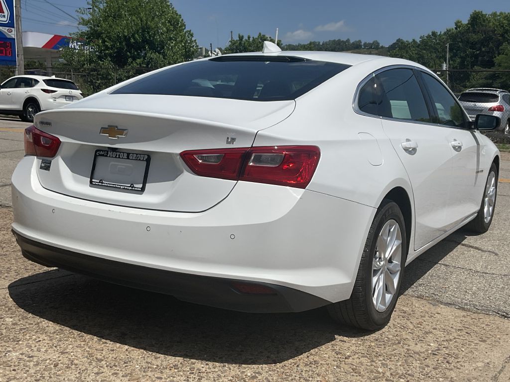2024 Chevrolet Malibu Image 3