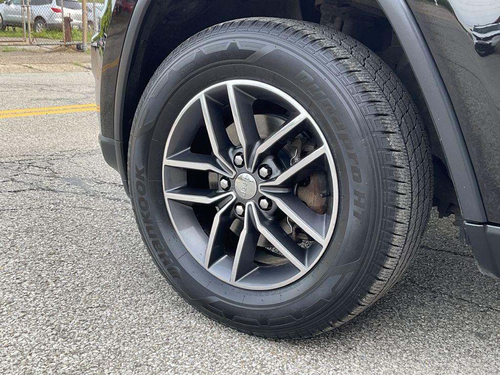 2018 Jeep Grand Cherokee Image 9