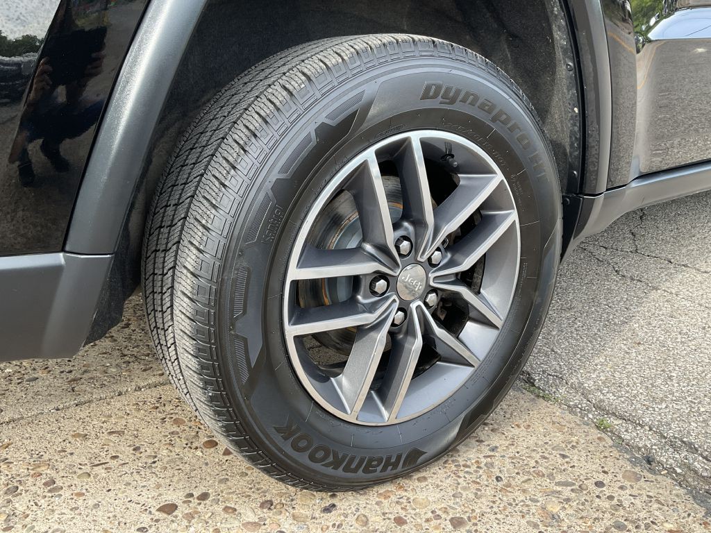 2018 Jeep Grand Cherokee Image 11