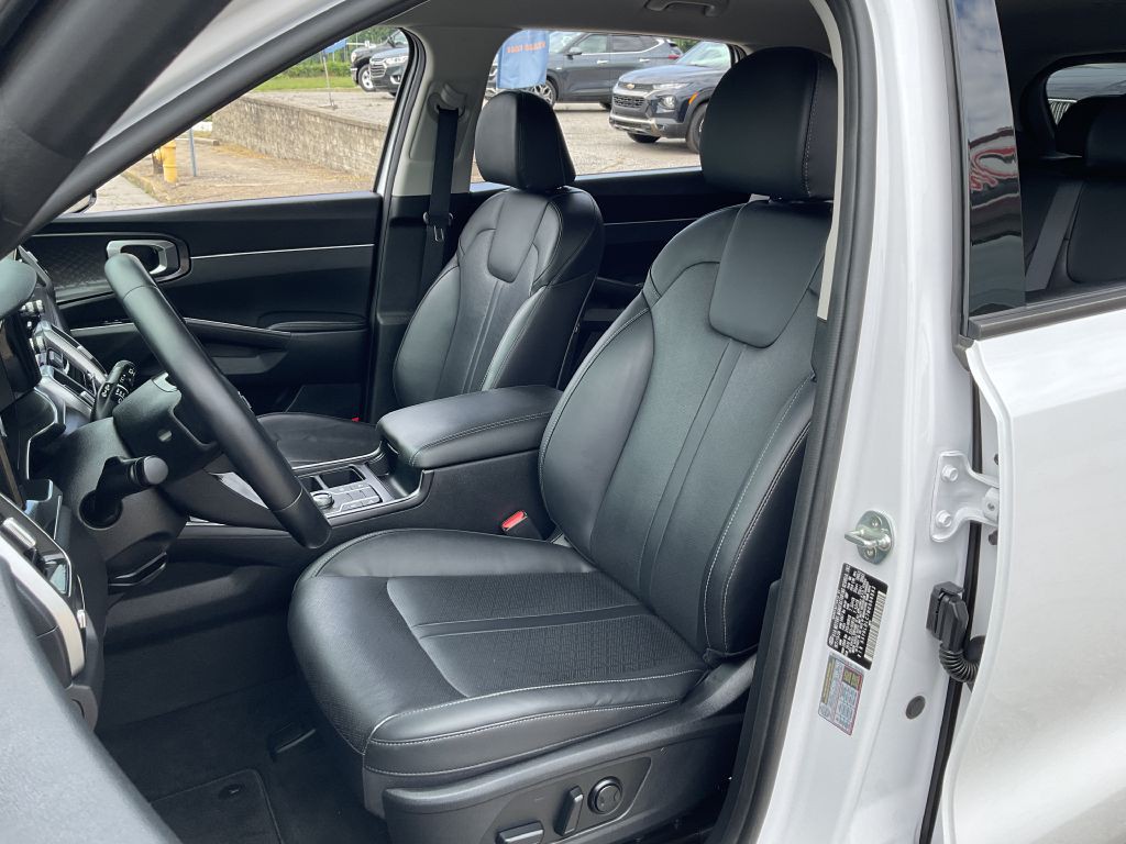 2021 Kia Sorento Image 14