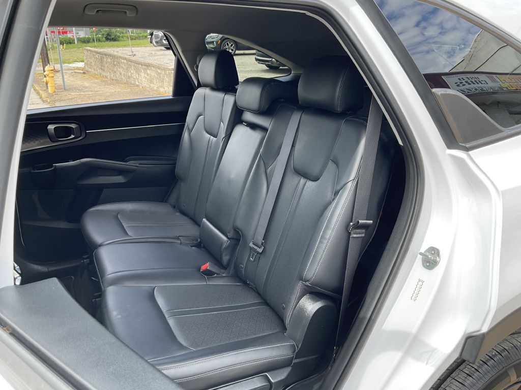 2021 Kia Sorento Image 18