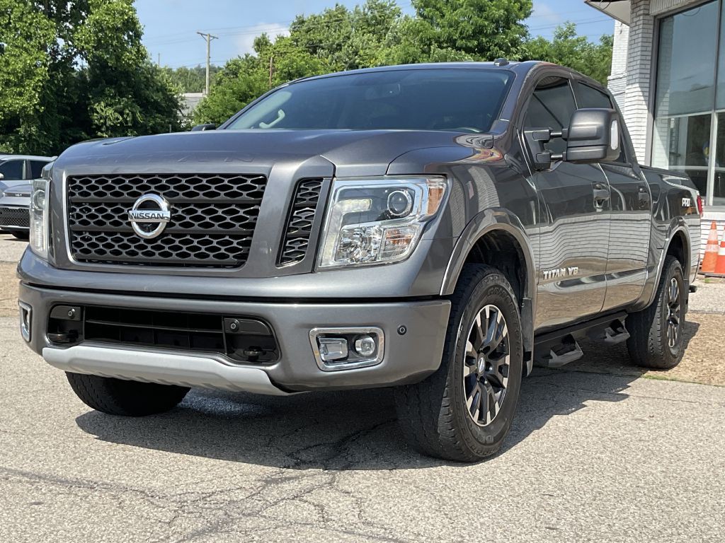 2019 Nissan Titan Image 5