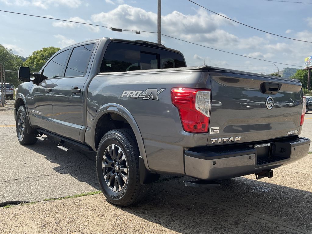 2019 Nissan Titan Image 7