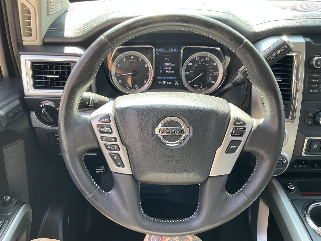 2019 Nissan Titan Image 24