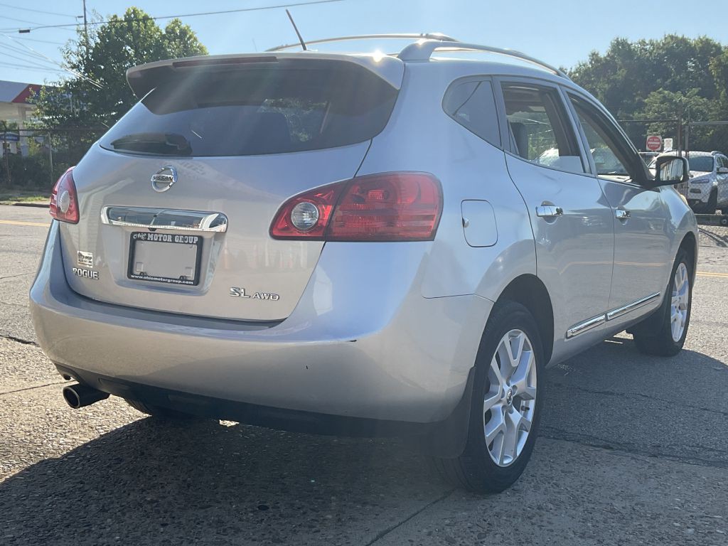 2011 Nissan Rogue Image 3