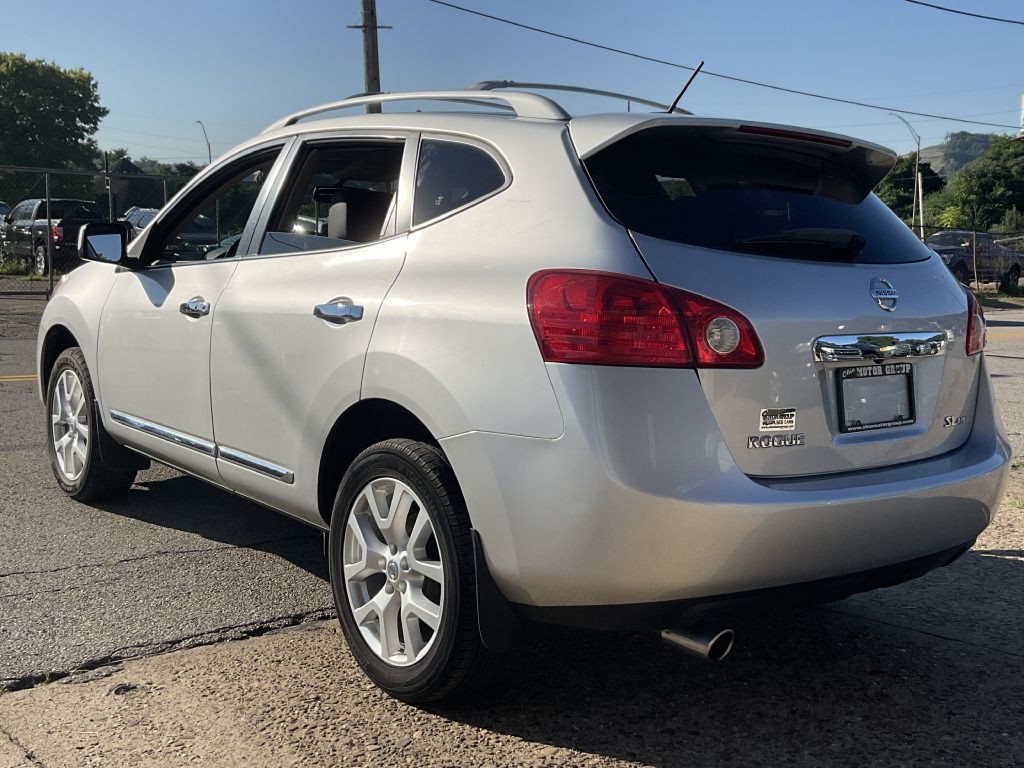 2011 Nissan Rogue Image 7