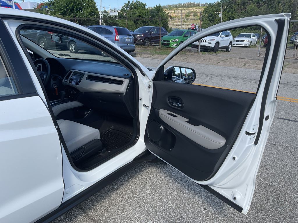 2021 Honda HR-V Image 15