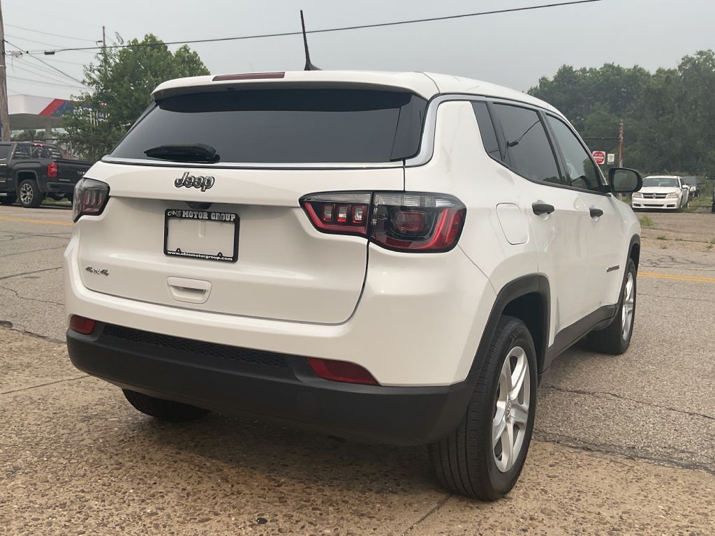 2023 Jeep Compass Image 3