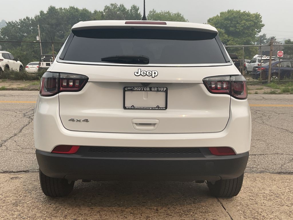 2023 Jeep Compass Image 8