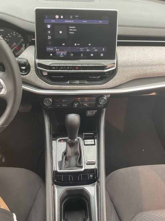 2023 Jeep Compass Image 25