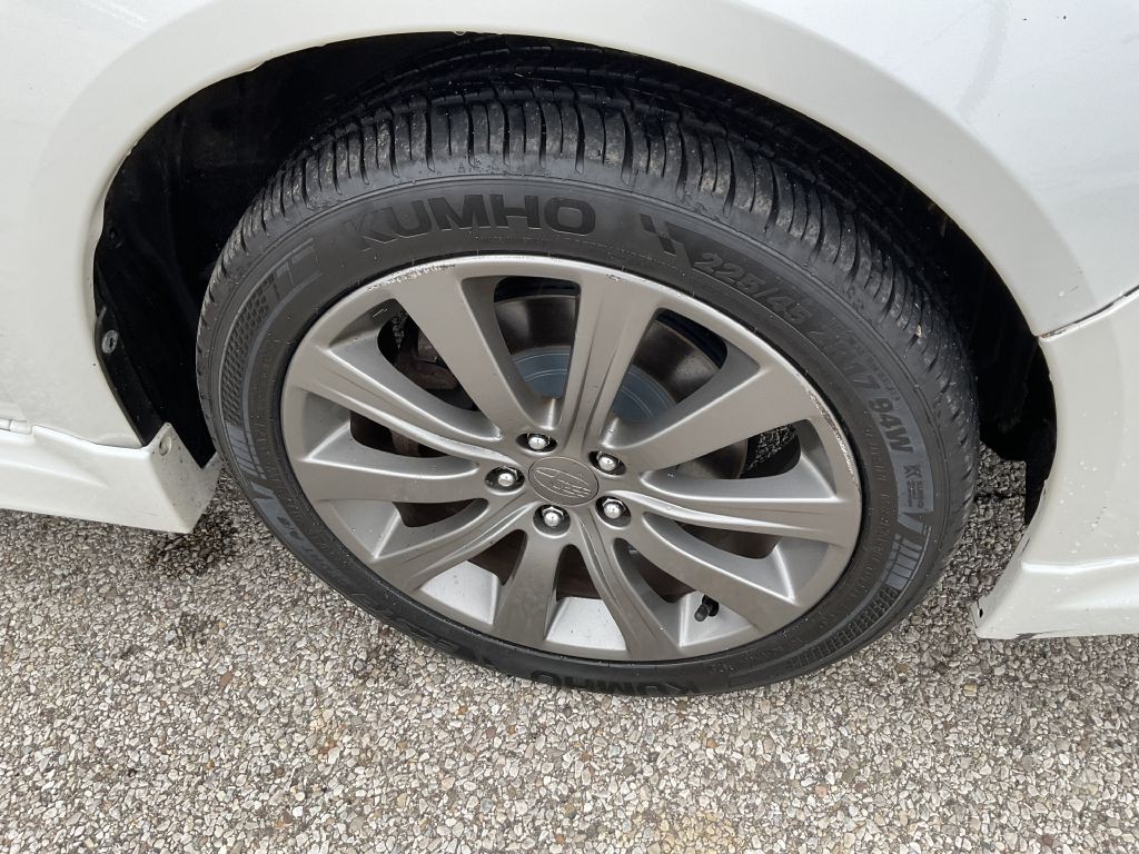 2010 Subaru Impreza Image 11