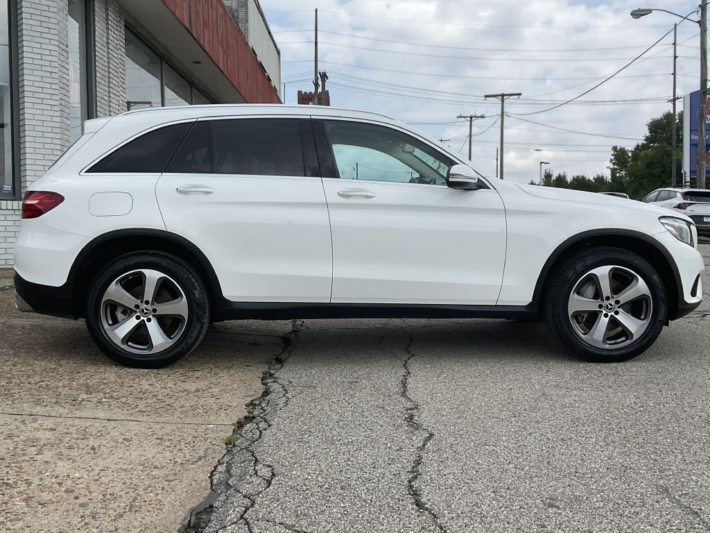 2018 Mercedes-Benz GLC-Class Image 2