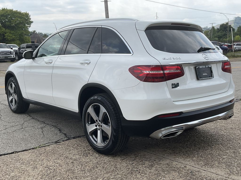 2018 Mercedes-Benz GLC-Class Image 7