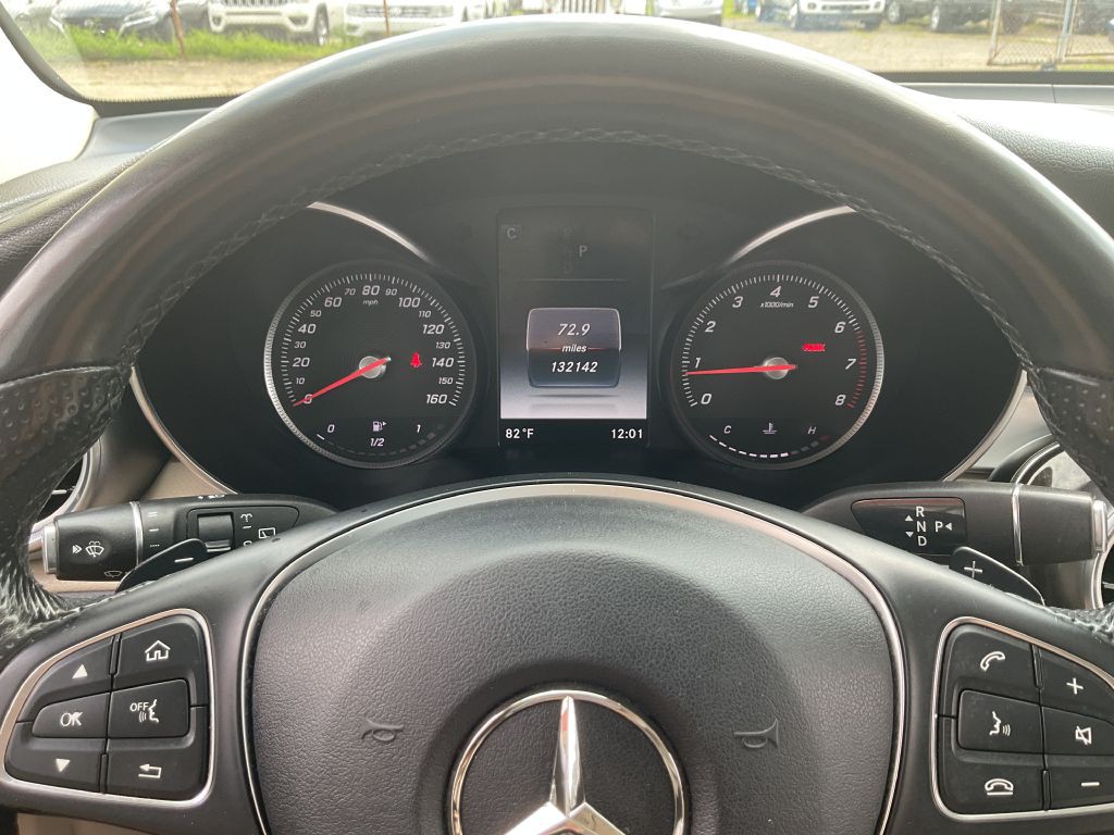 2018 Mercedes-Benz GLC-Class Image 24