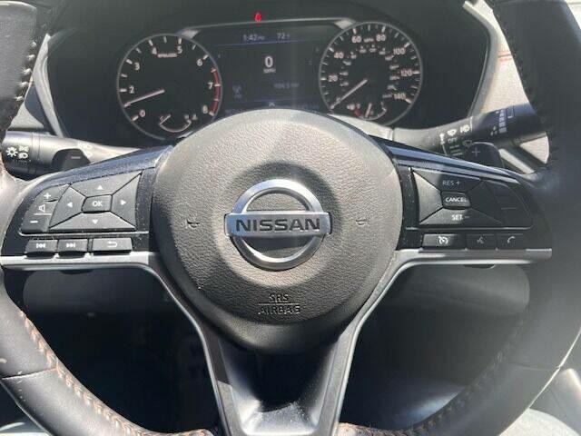 2020 Nissan Altima Image 11