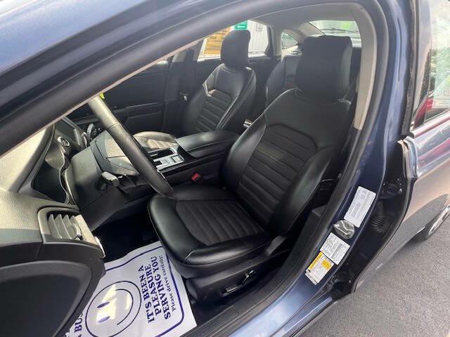 2018 Ford Fusion Image 10
