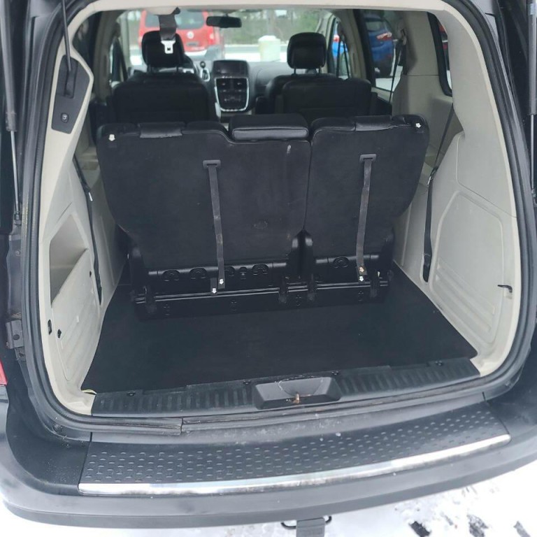 2016 Dodge Grand Caravan Image 11