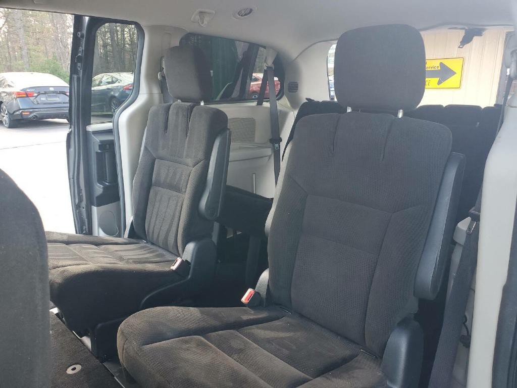 2016 Dodge Grand Caravan Image 11