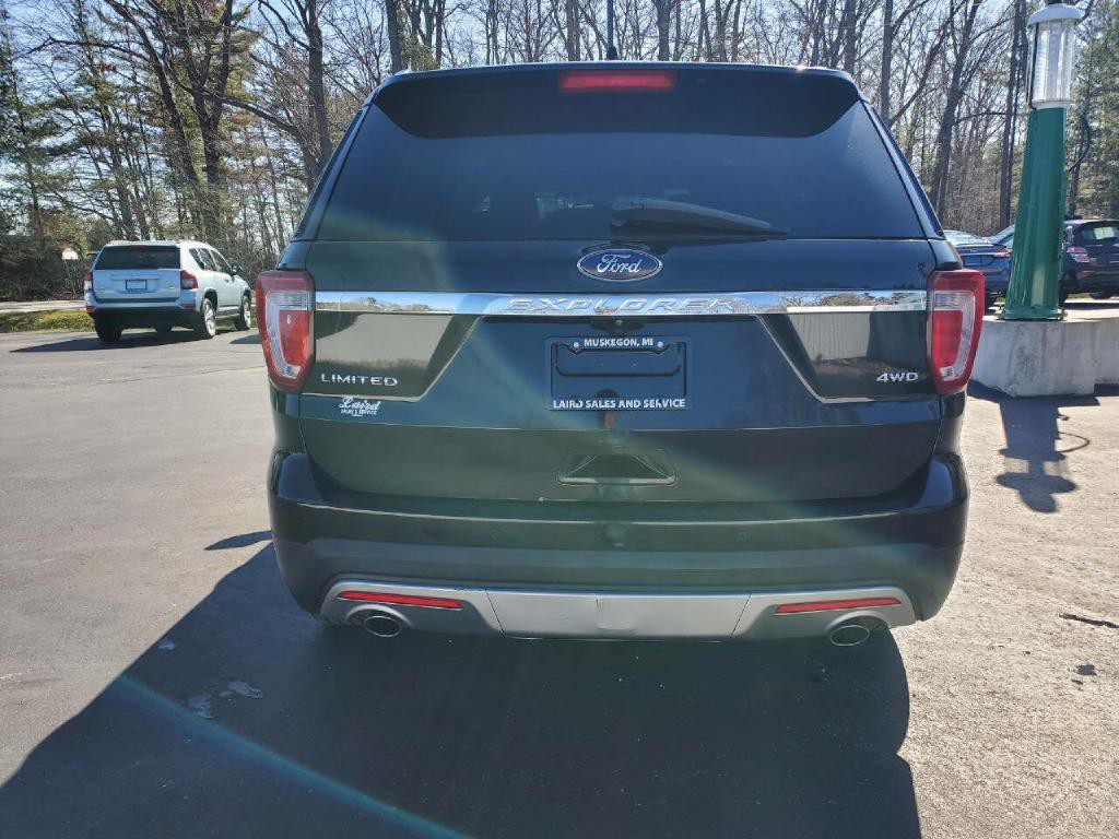 2016 Ford Explorer Image 7
