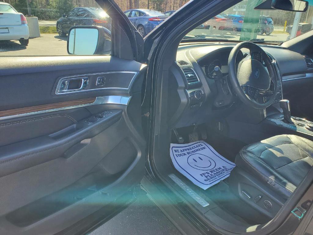 2016 Ford Explorer Image 10