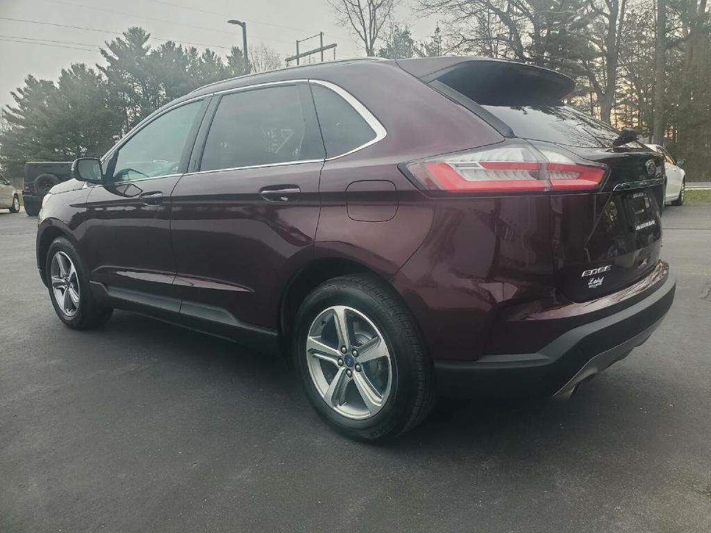 2019 Ford Edge Image 4